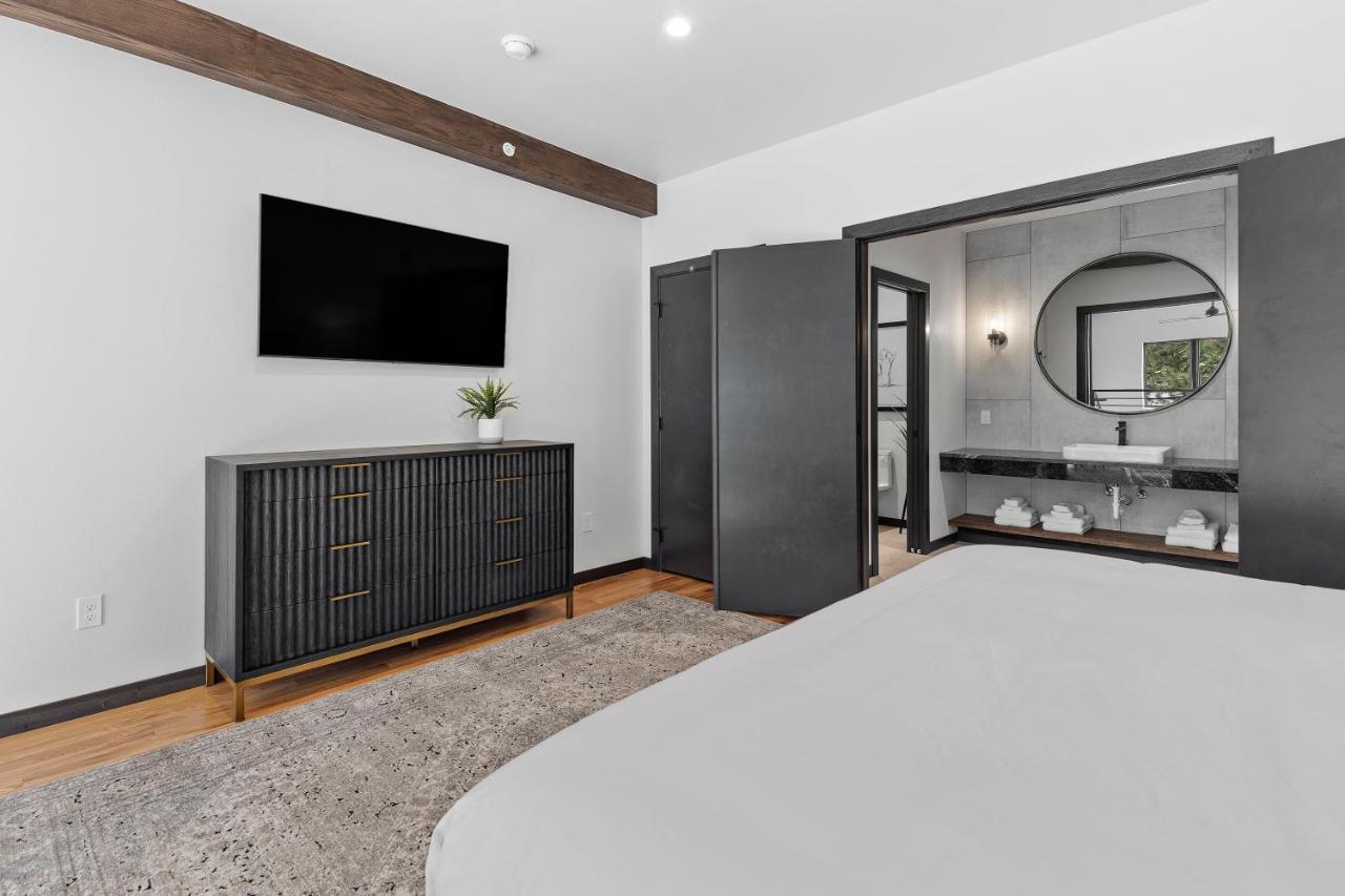 Mcgregor & Main - Luxury Lofts Apartment Hill City Exterior foto