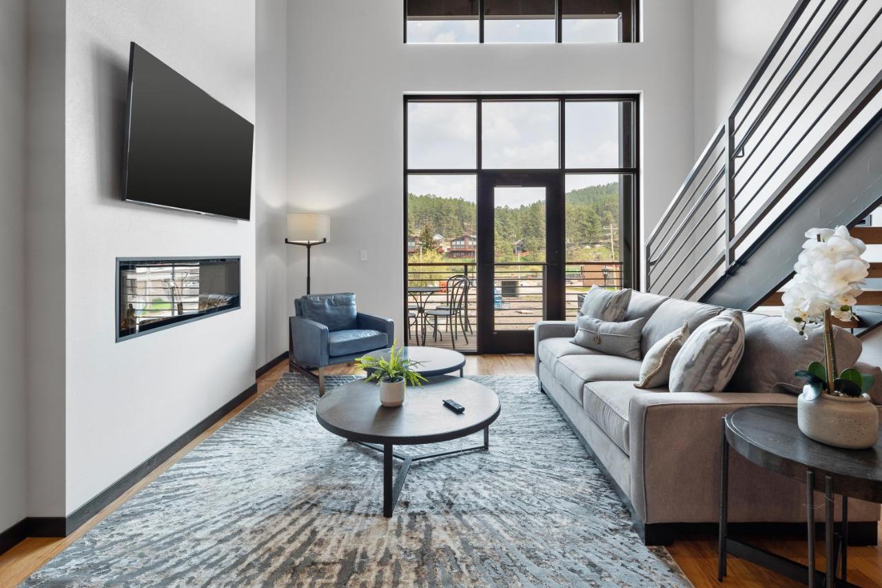 Mcgregor & Main - Luxury Lofts Apartment Hill City Exterior foto