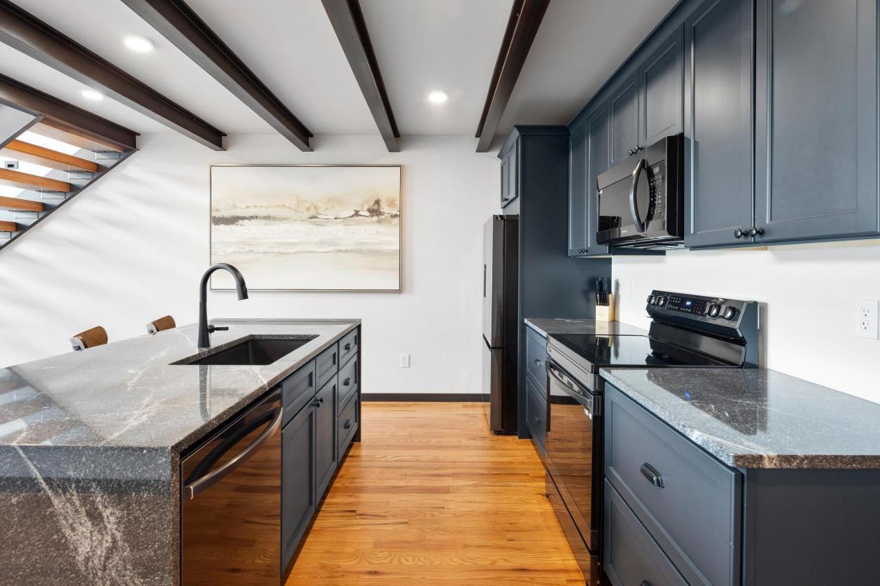 Mcgregor & Main - Luxury Lofts Apartment Hill City Exterior foto