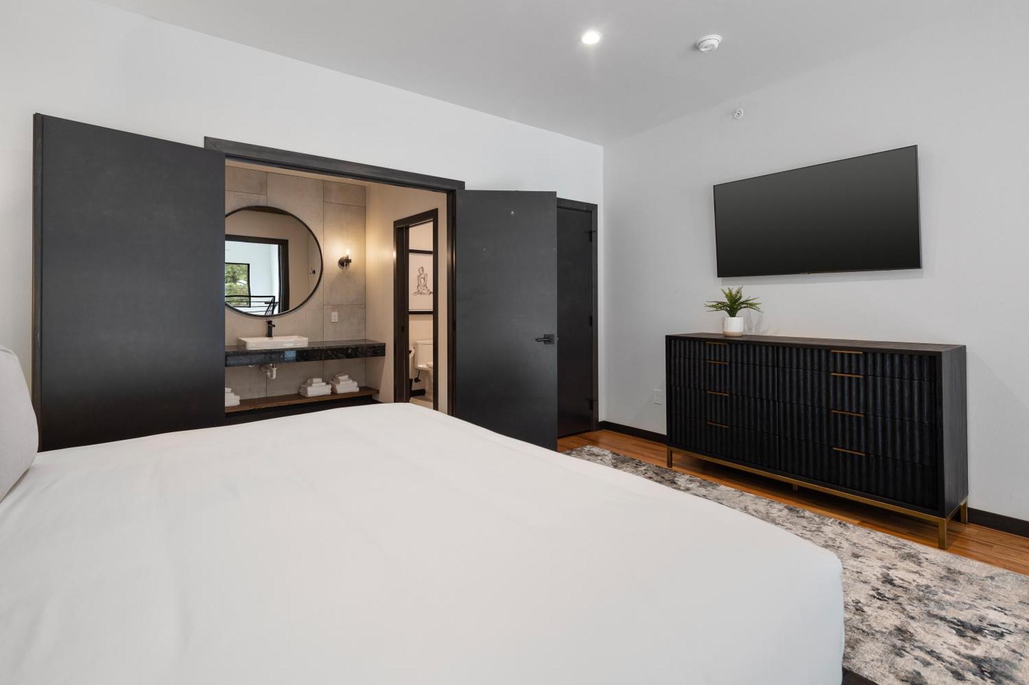 Mcgregor & Main - Luxury Lofts Apartment Hill City Exterior foto