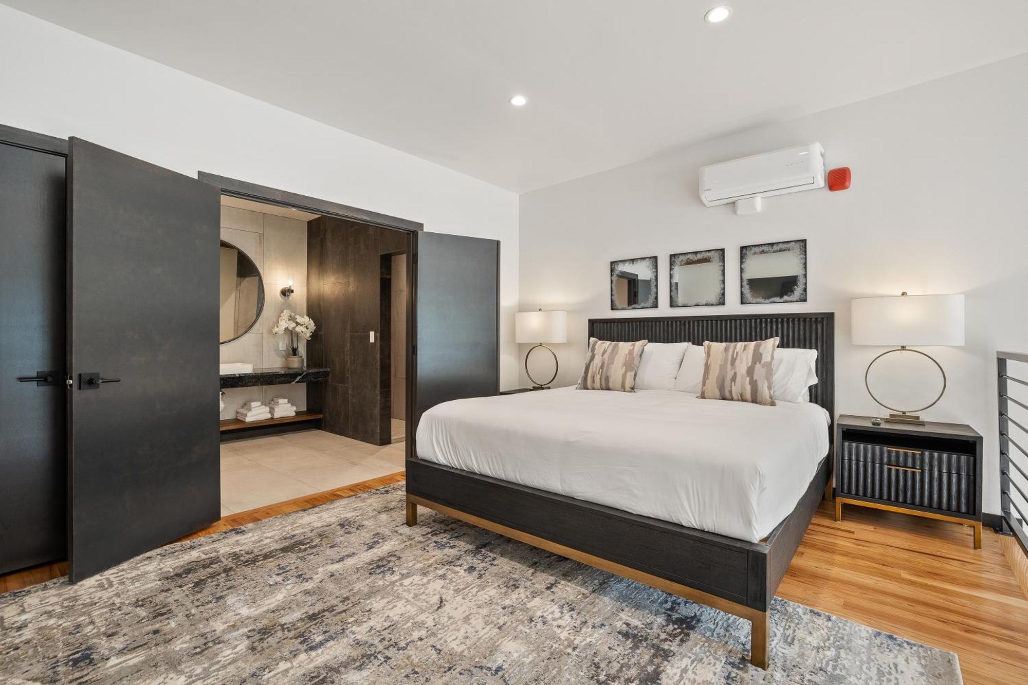 Mcgregor & Main - Luxury Lofts Apartment Hill City Exterior foto