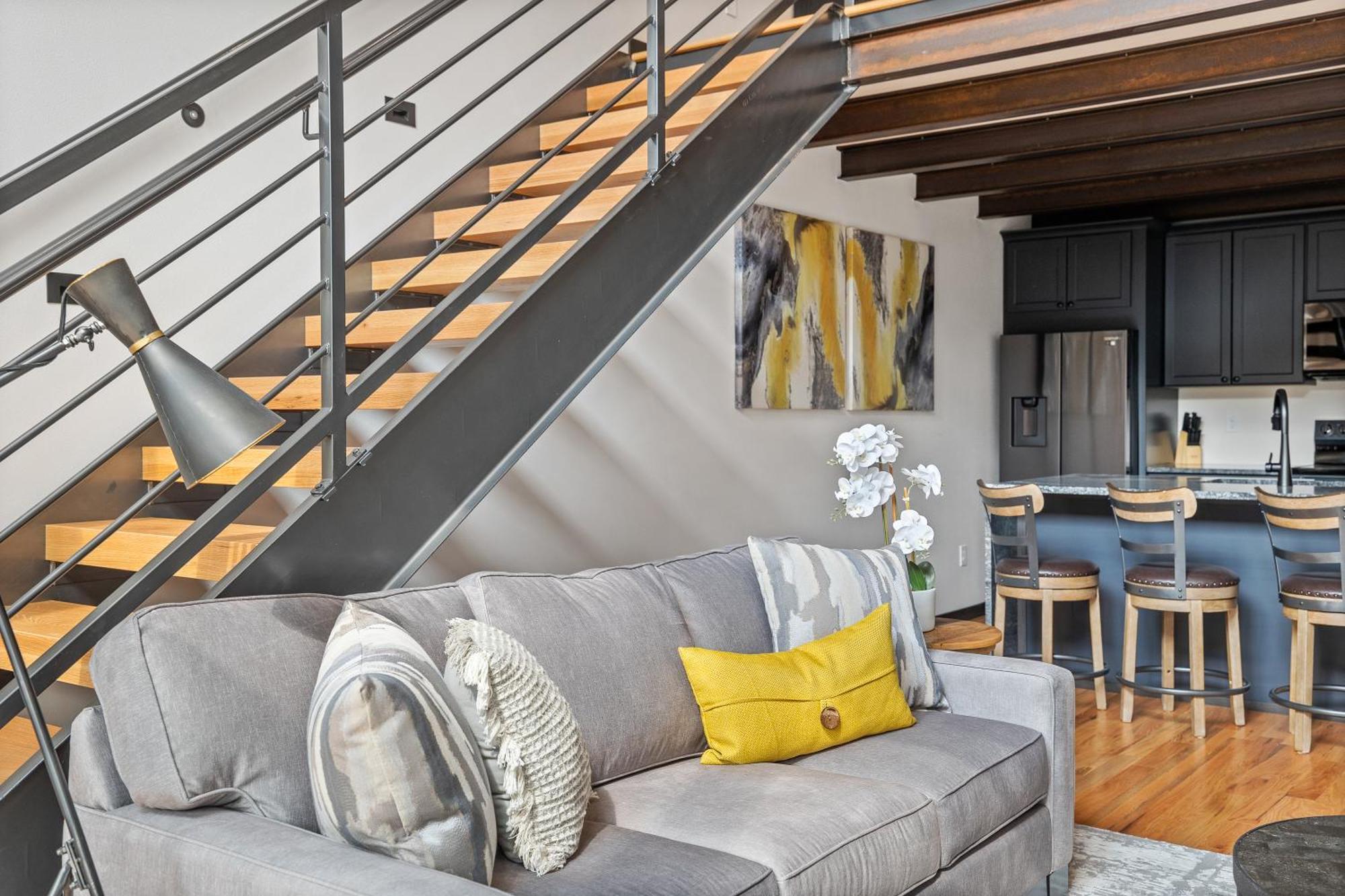 Mcgregor & Main - Luxury Lofts Apartment Hill City Exterior foto
